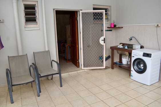 back veranda with washing machine